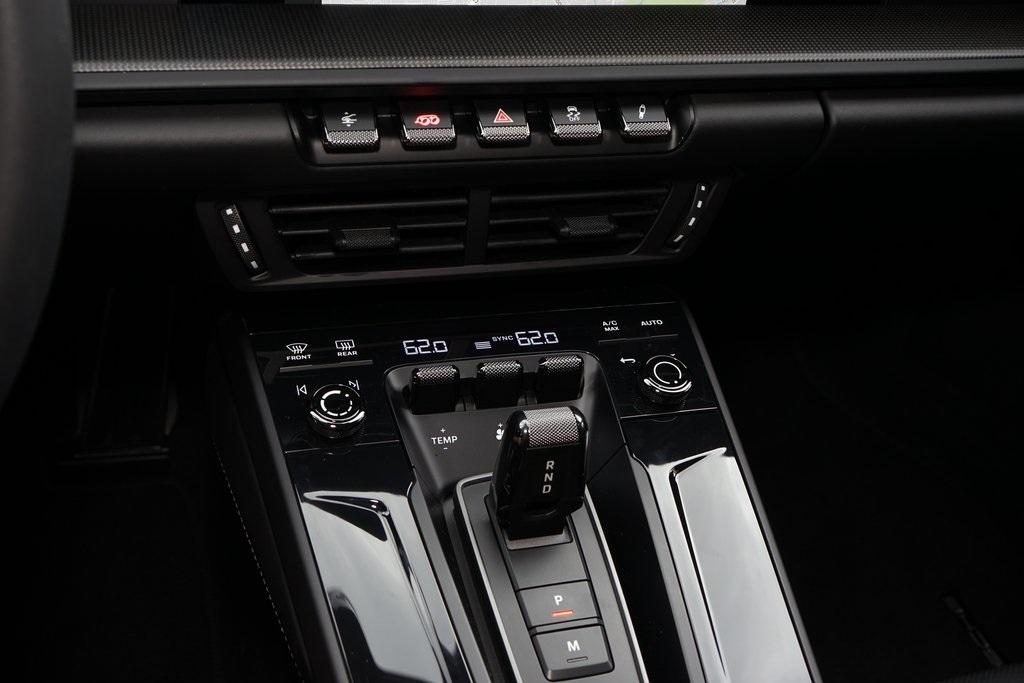 2025 Porsche 911