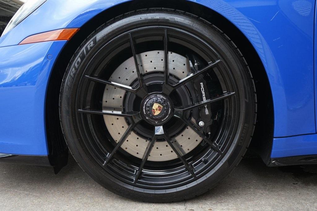 2025 Porsche 911