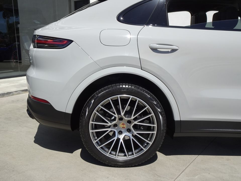 2023 Porsche Cayenne