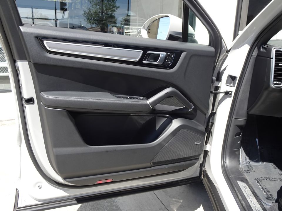 2023 Porsche Cayenne