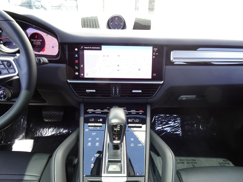 2023 Porsche Cayenne