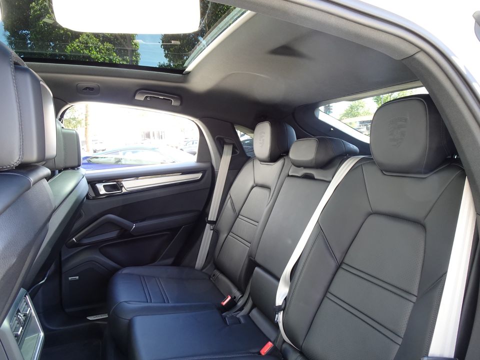 2023 Porsche Cayenne