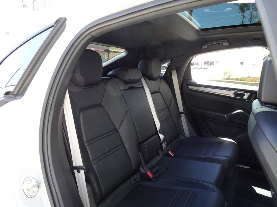 2023 Porsche Cayenne