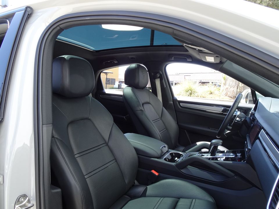 2023 Porsche Cayenne