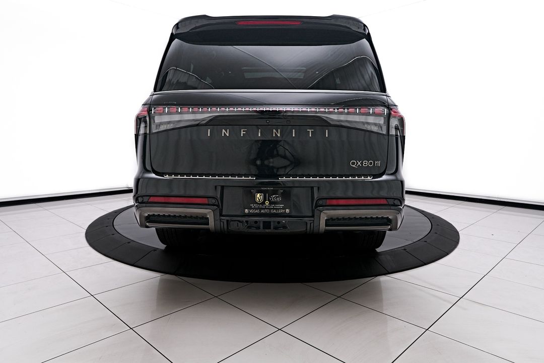 2025 INFINITI QX80