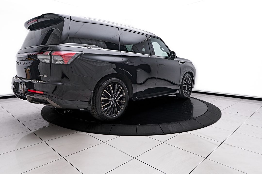 2025 INFINITI QX80