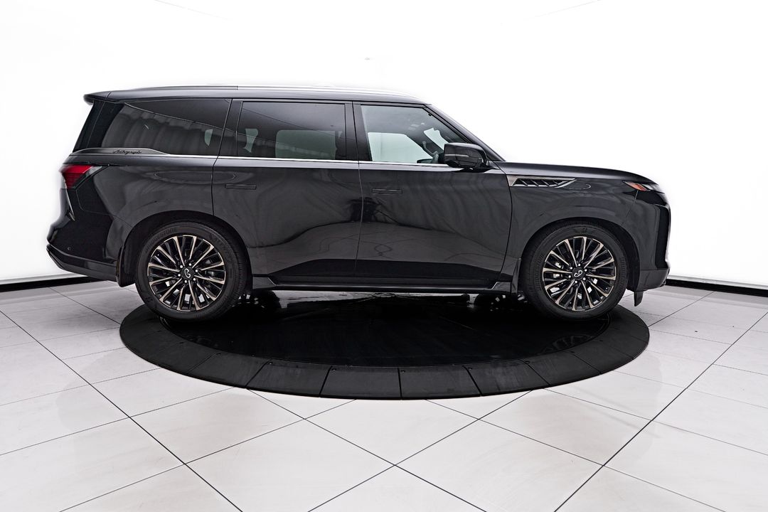2025 INFINITI QX80