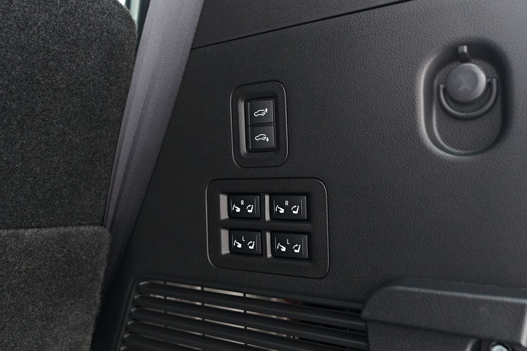 2025 INFINITI QX80
