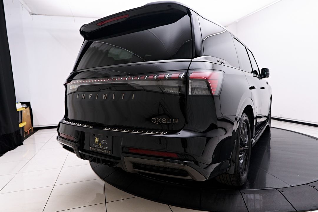 2025 INFINITI QX80