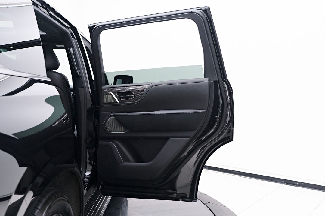 2025 INFINITI QX80
