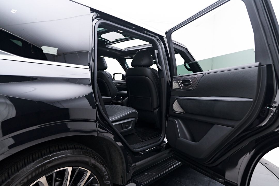 2025 INFINITI QX80