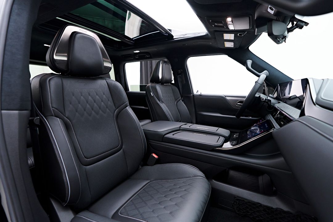 2025 INFINITI QX80