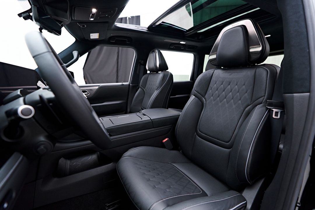 2025 INFINITI QX80