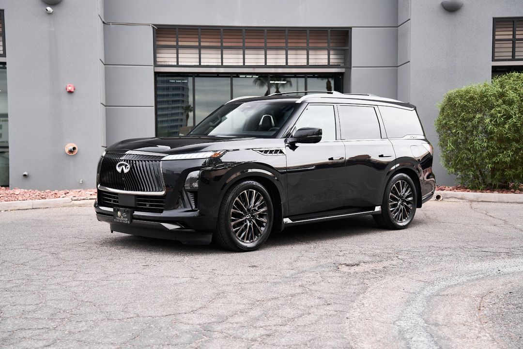 2025 INFINITI QX80