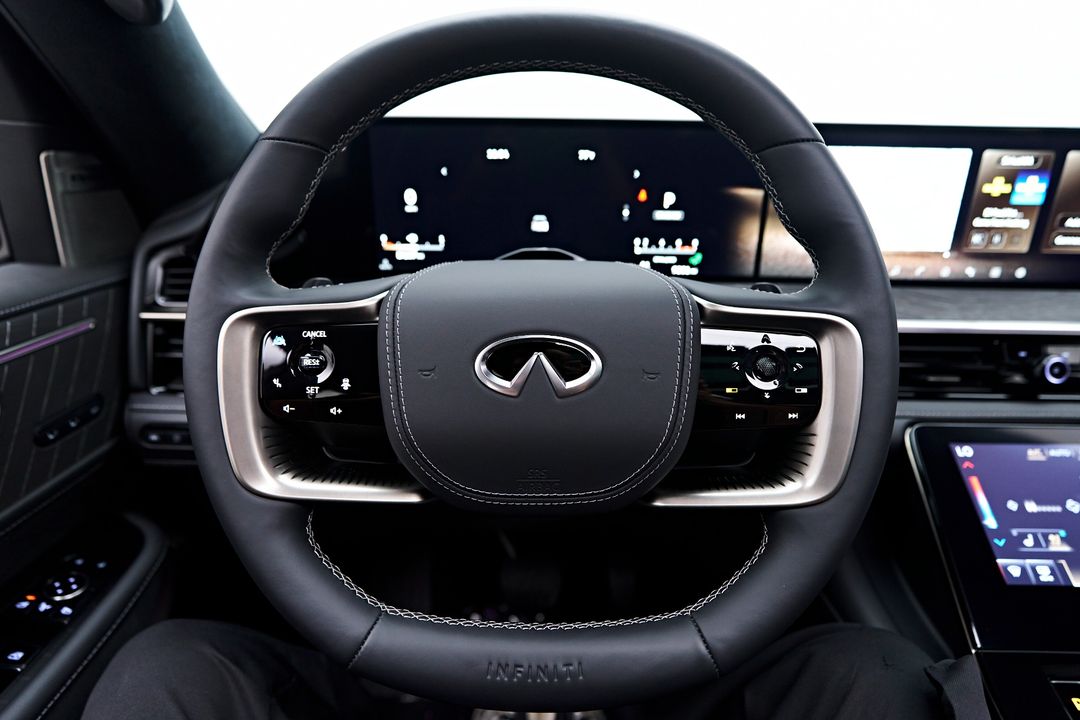 2025 INFINITI QX80