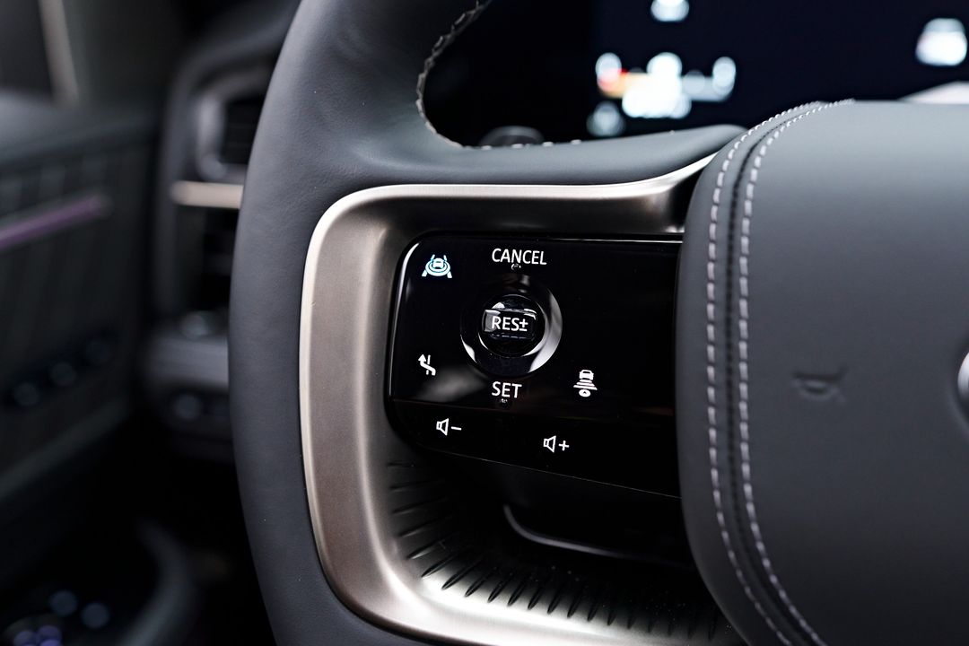 2025 INFINITI QX80
