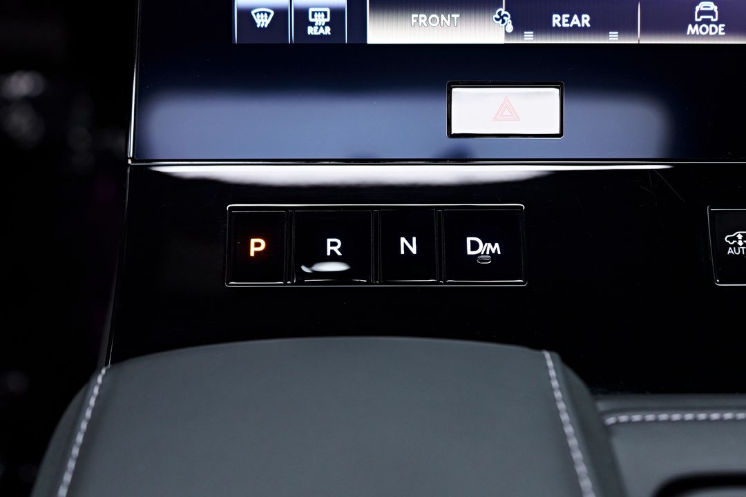 2025 INFINITI QX80