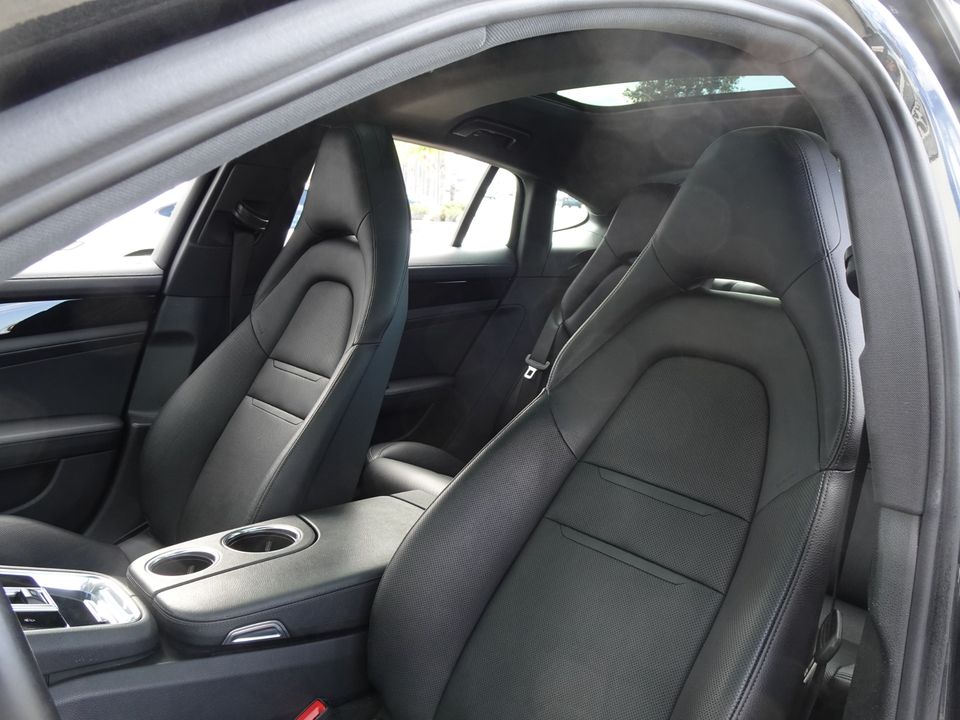 2021 Porsche Panamera