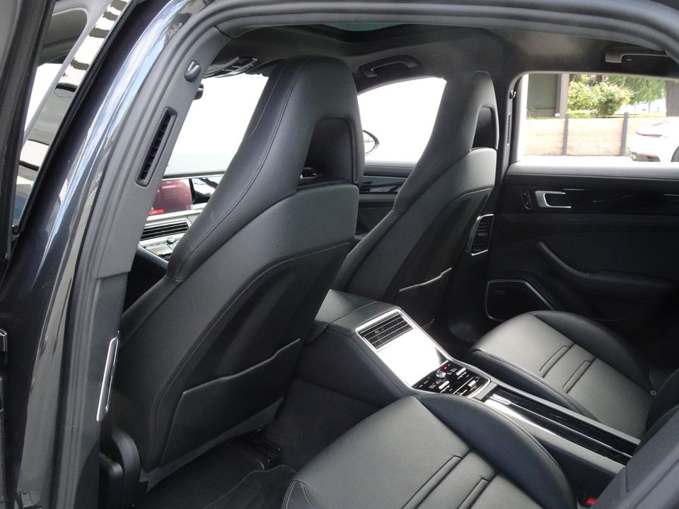 2021 Porsche Panamera