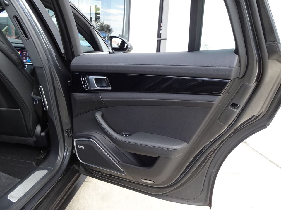 2021 Porsche Panamera