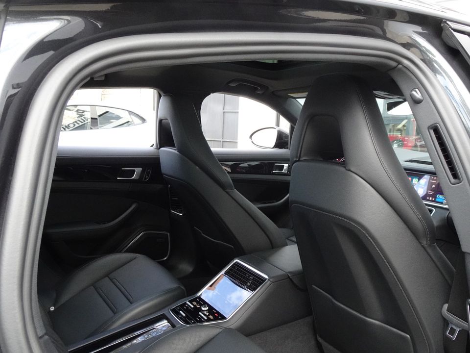 2021 Porsche Panamera