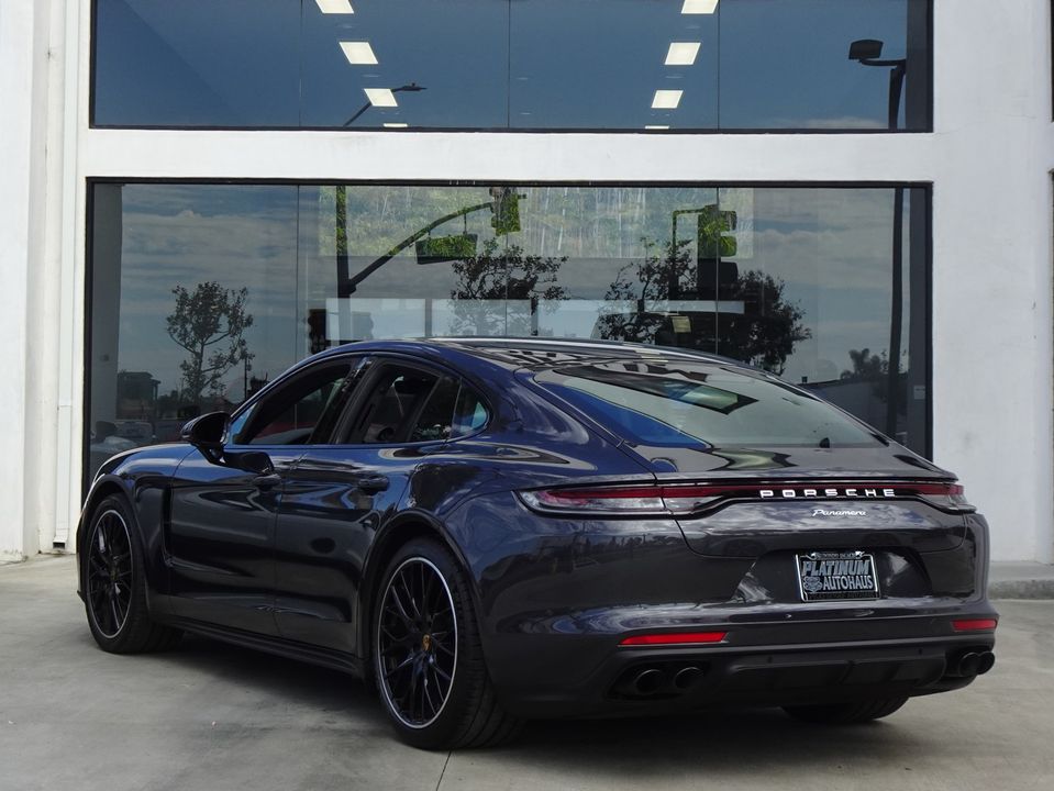 2021 Porsche Panamera