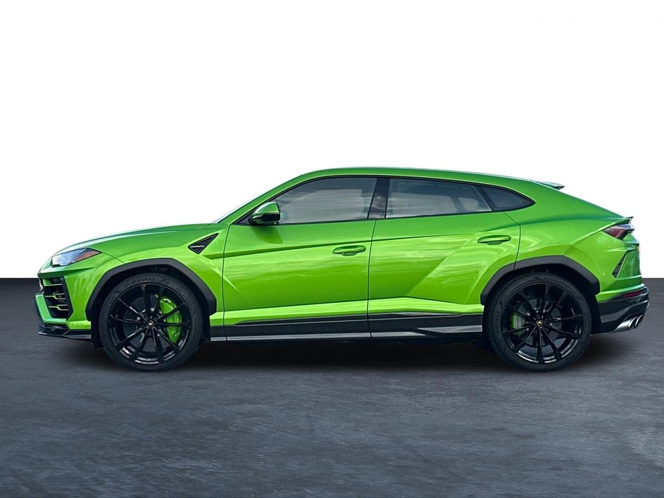 2022 Lamborghini Urus