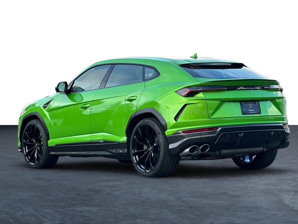 2022 Lamborghini Urus