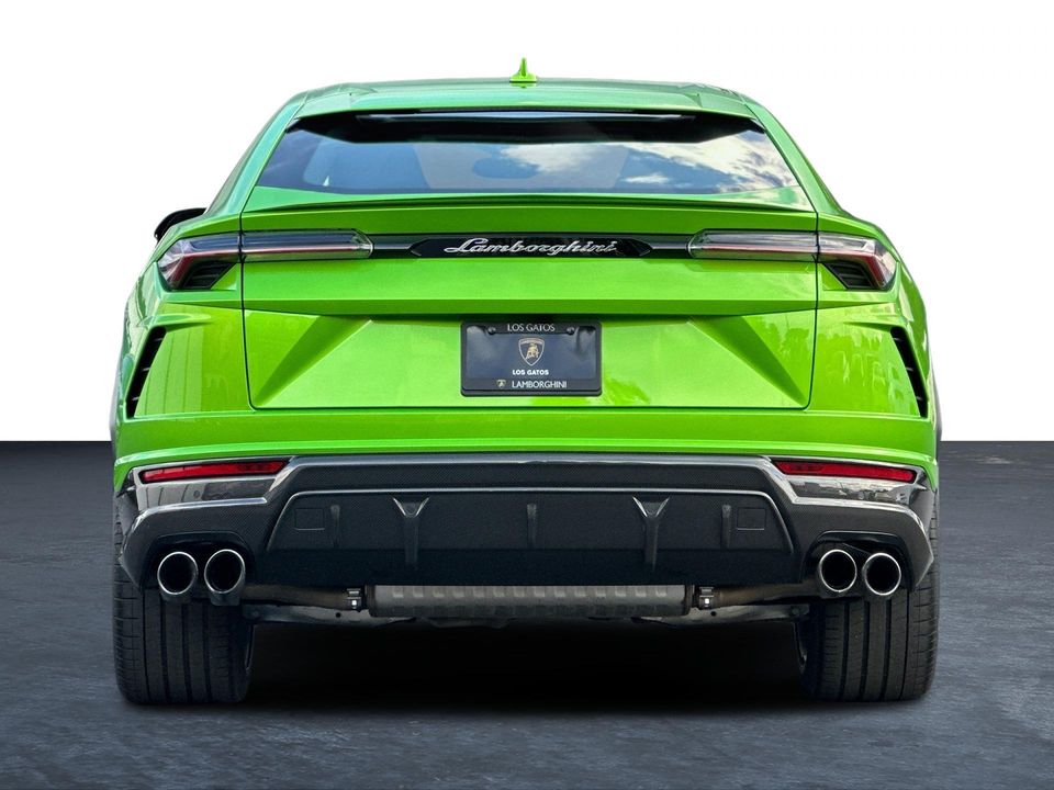 2022 Lamborghini Urus