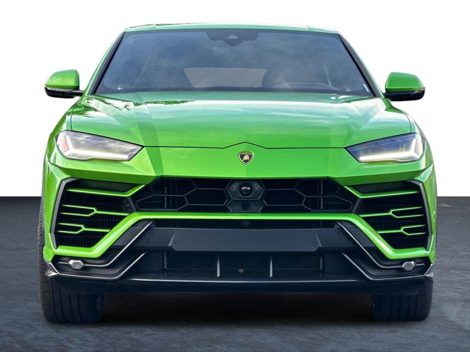 2022 Lamborghini Urus