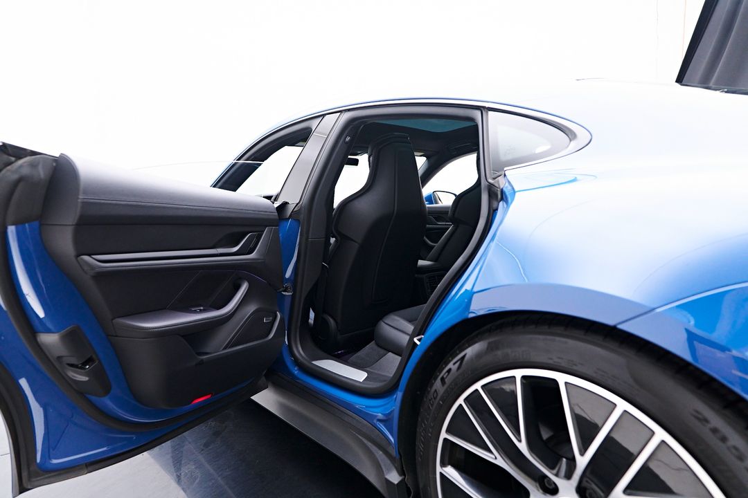 2024 Porsche Taycan