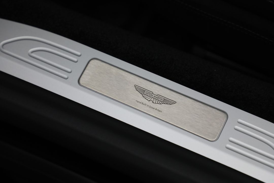 2026 Aston Martin Vantage