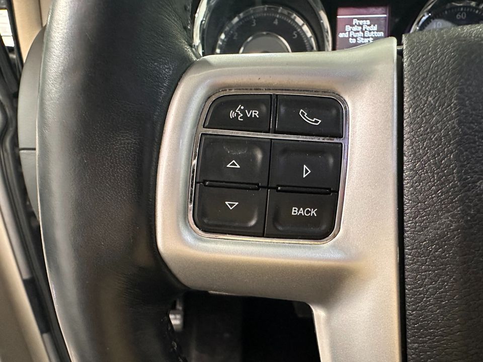 2016 Chrysler Town and Country