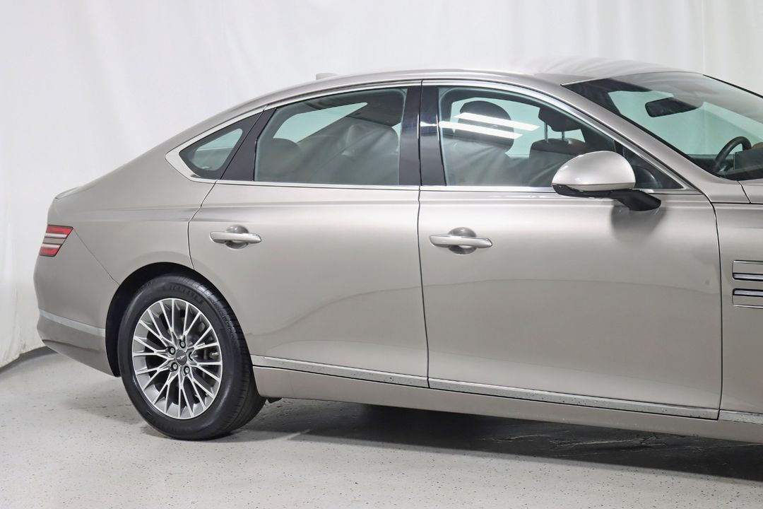 2021 Genesis G80