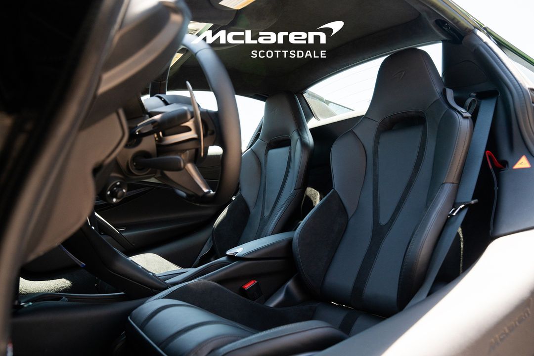 2025 MCLAREN 750S