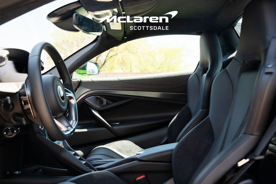 2025 MCLAREN 750S