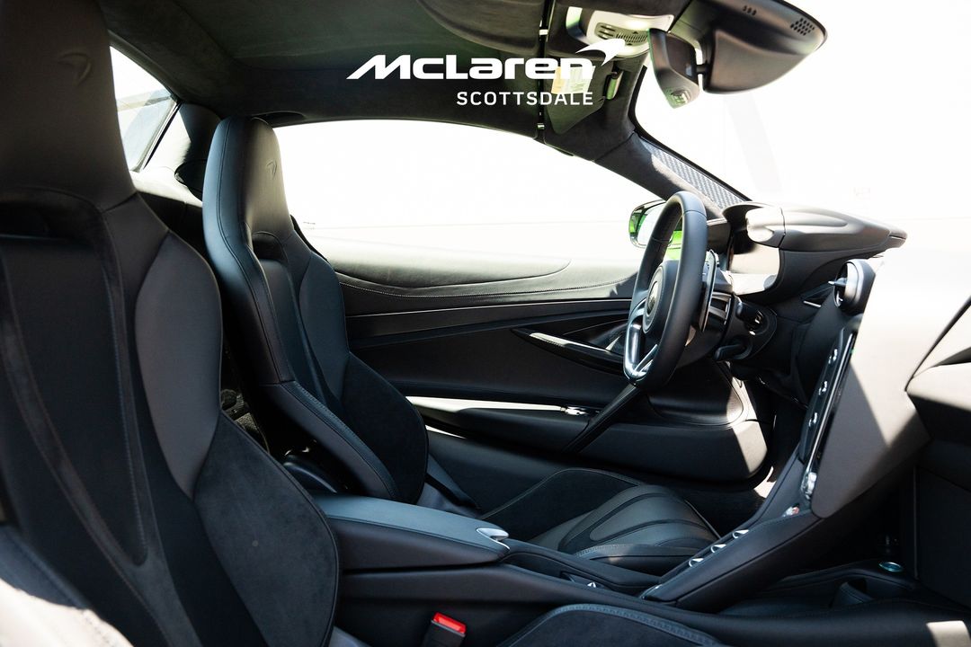 2025 MCLAREN 750S