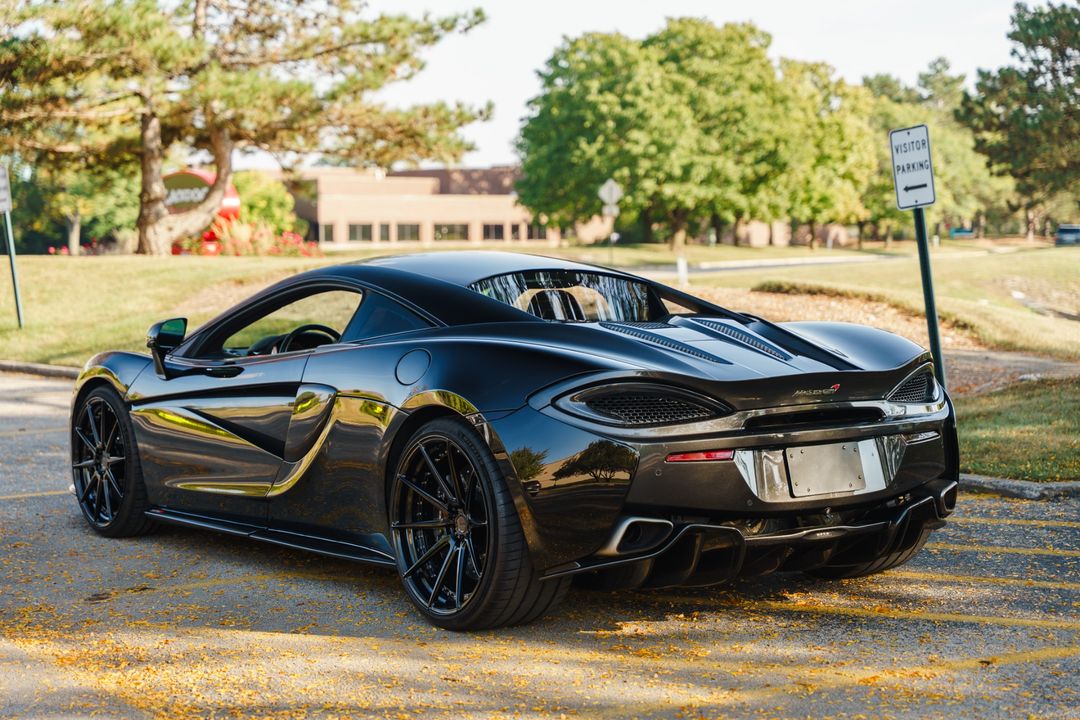 2016 MCLAREN 570S
