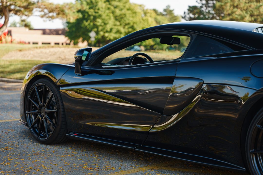 2016 MCLAREN 570S