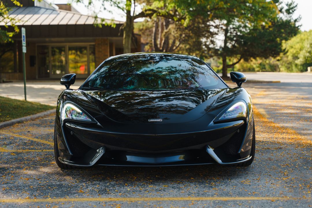 2016 MCLAREN 570S