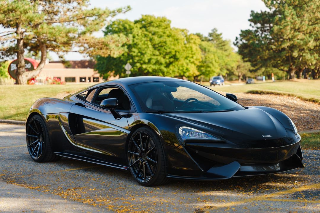 2016 MCLAREN 570S