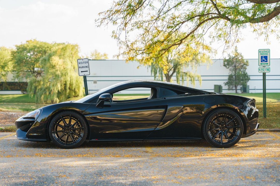 2016 MCLAREN 570S