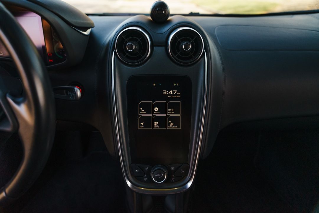2016 MCLAREN 570S