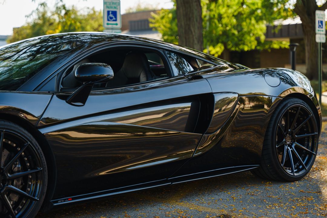 2016 MCLAREN 570S