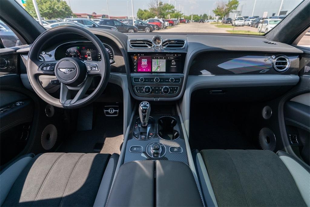 2025 Bentley Bentayga