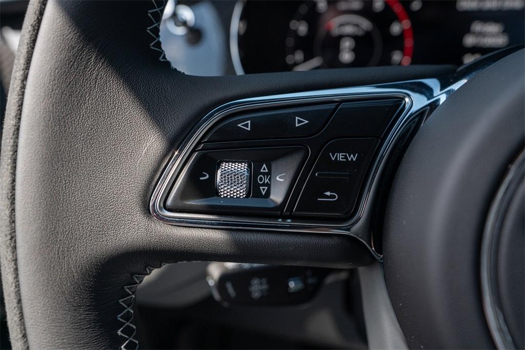 2025 Bentley Bentayga