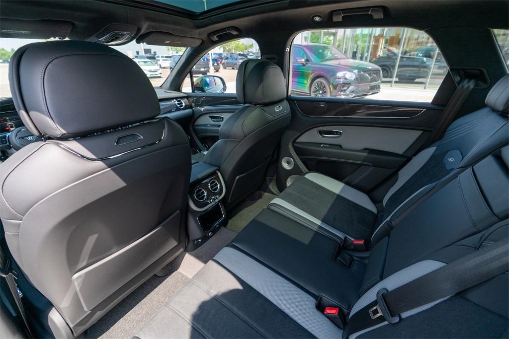 2025 Bentley Bentayga