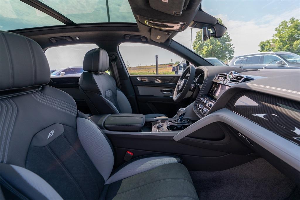 2025 Bentley Bentayga