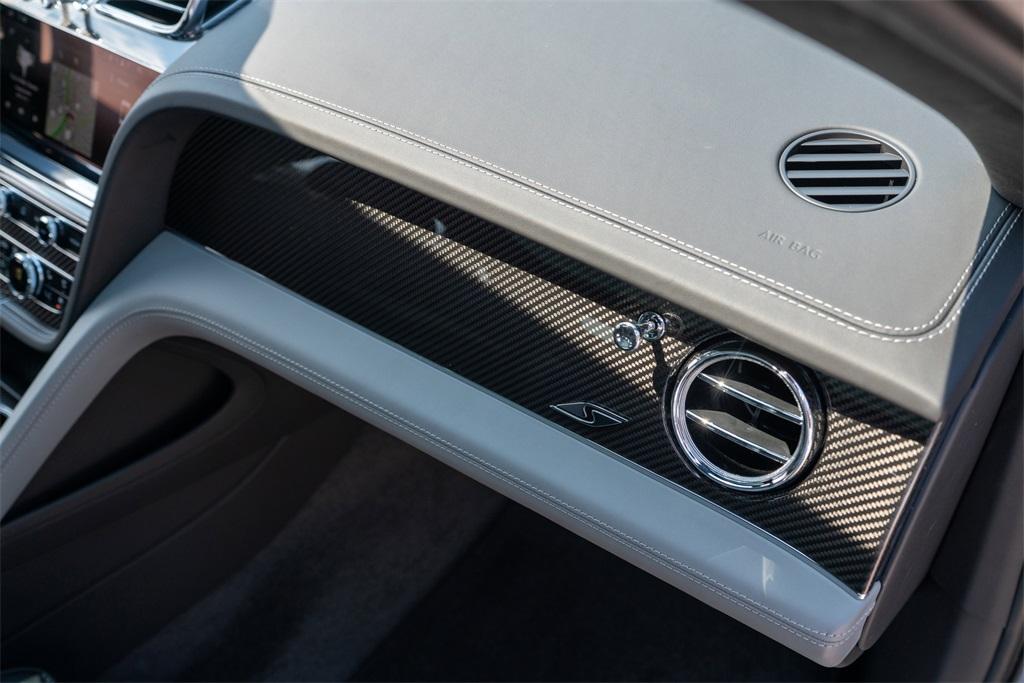 2025 Bentley Bentayga