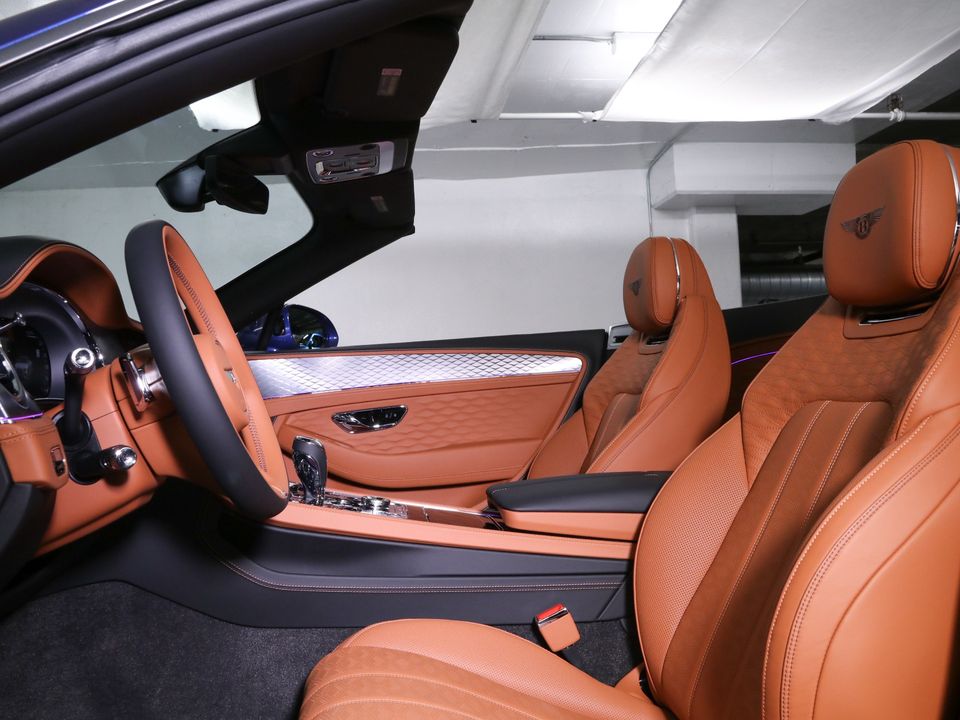 2025 Bentley Continental GTC